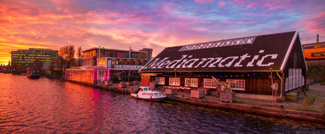 Appartement Private The Waterhouse Houseboat *